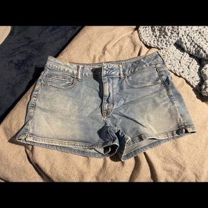 American Eagle mid rise light wash jean shorts